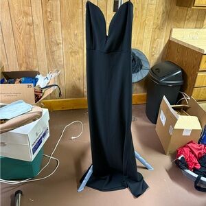 Elegant Black Strapless Gown with ruched bottom